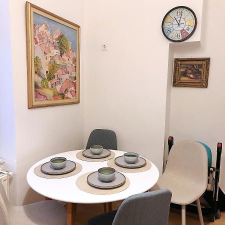 דירות בודפשט Mimi Gallery מראה חיצוני תמונה